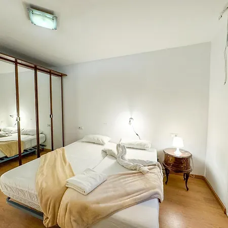 Step To El Pilar 2 Turistea Apartment *